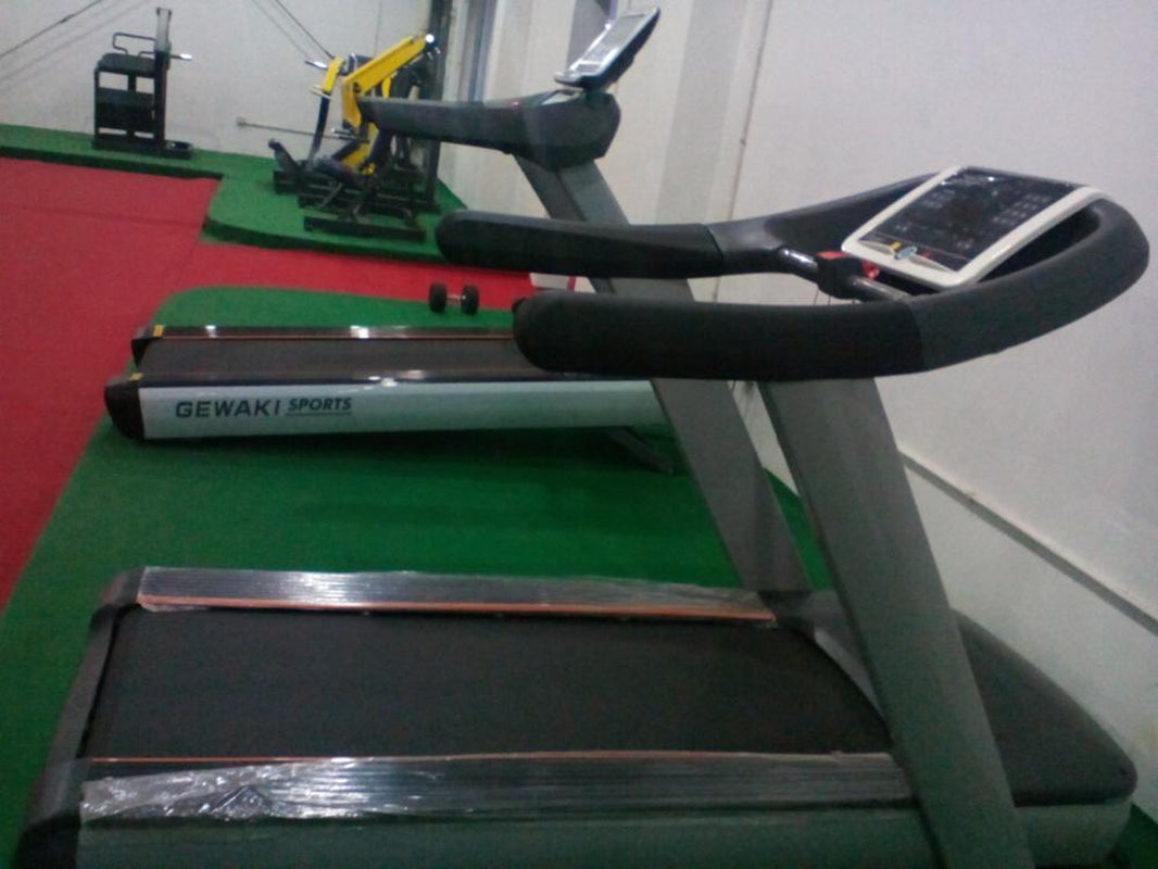 Healthcare Commercial Fitness Equipment Commercial Treadmill XR9600